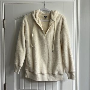Aerie womens size medium cream colored faux fur comfy hoodie.